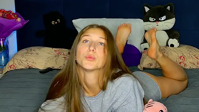 MissEmilyMiller live XXX chat