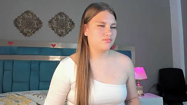 LiiaVelvet élő XXX-chatje