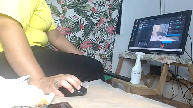 Chat XXX ao vivo de smallvioleta69