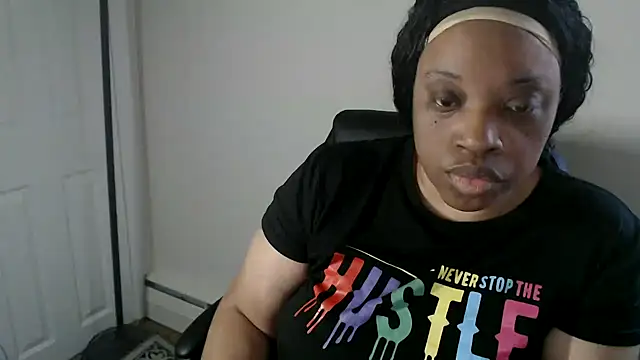 Онлайн чат XXX Sexymona1218