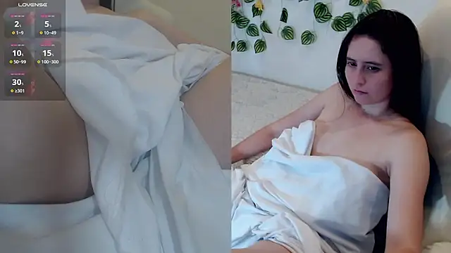 tania_sweet__'s Live XXX Chat