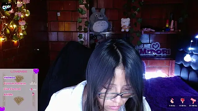 MidoriQuiinn Live XXX-chat