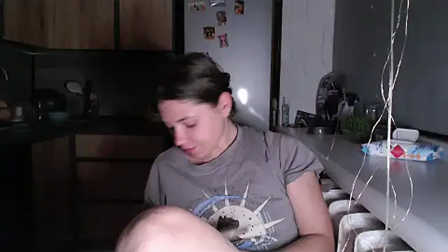 delightful_sofi élő XXX-chatje