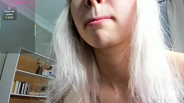 Živý XXX chat ErinBissonnette