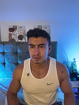 Chris_Clarck Live XXX-chat