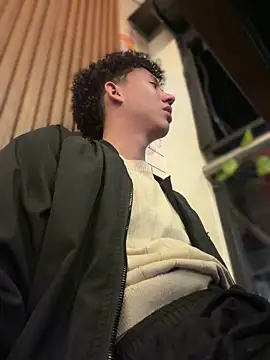 yoursexyjose Live XXX-chat