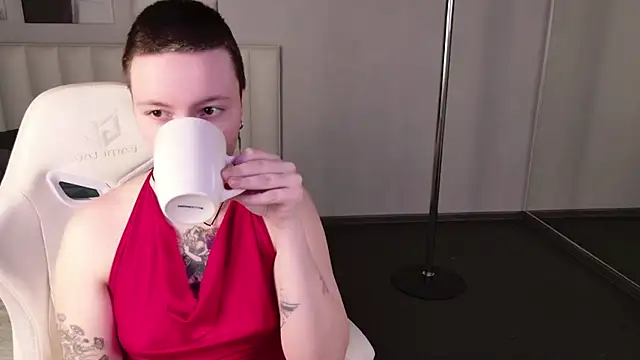 แชท XXX สดของ Nelly_Silk