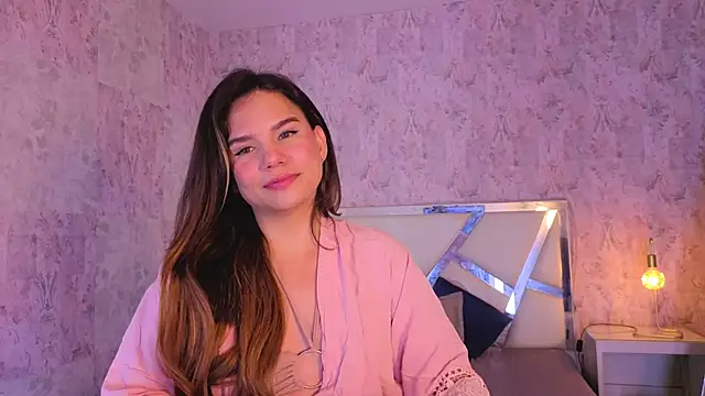 Show modela april_summer_ na web-kameri