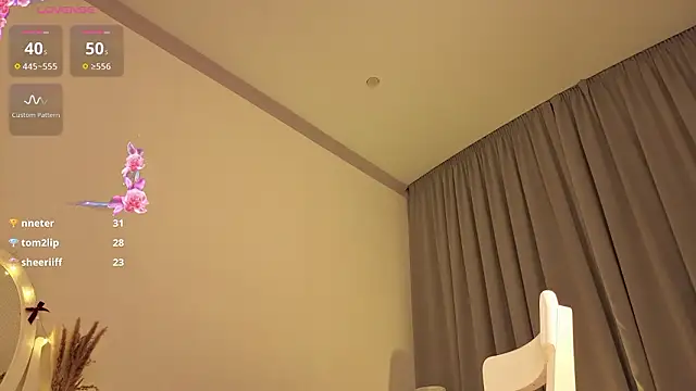 CarollSmithh 现场XXX聊天