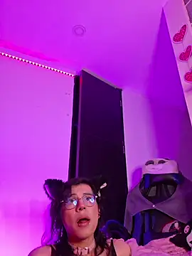 Sweet-SharoKitty's Webcam Show