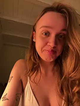 Chat +18 de KettyMua ao vivo