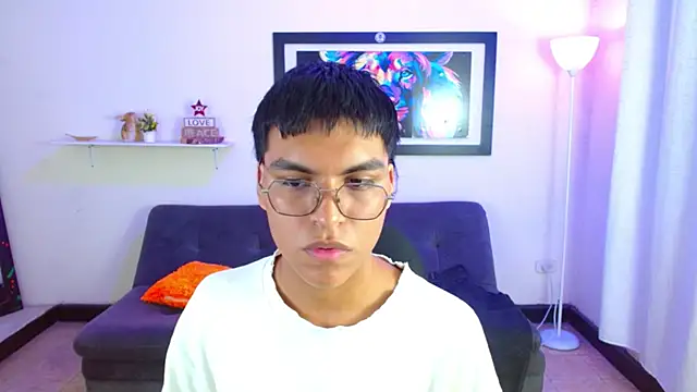 Maecum18 Live XXX-chat