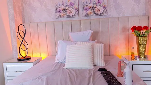 SaraLugo 现场XXX聊天