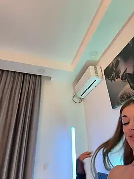 Chatroom XXX en direct de IsabellaEtthan