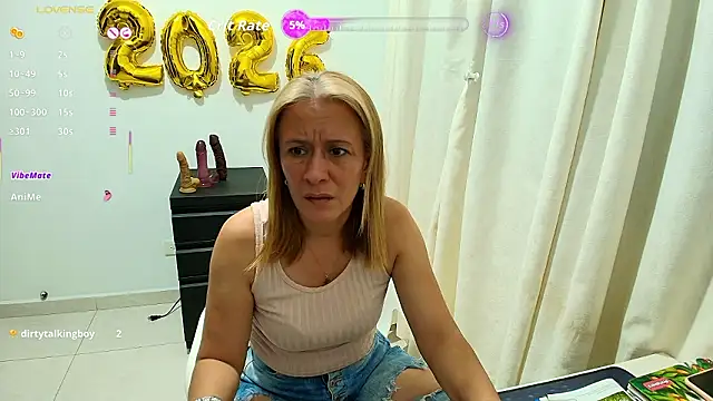 Chat XXX en directo de Naty_Stone