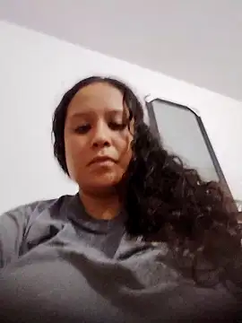 Chat +18 de You-sexy-starr ao vivo