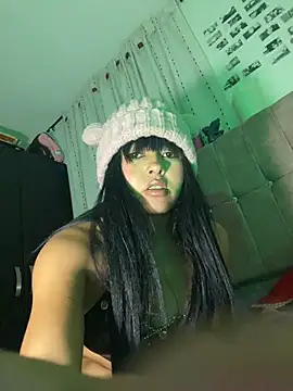 sarita_violet07 Webcam Show