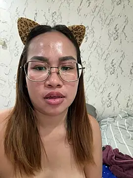 Ponthip Pertunjukan Webcam