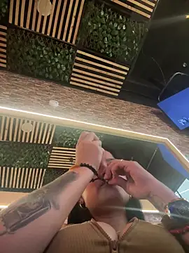 Chatroom XXX en direct de scarlet-kennedy98