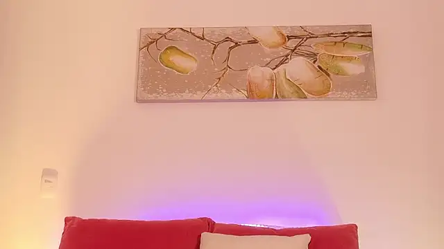 ChloeMoreti Live XXX-chat