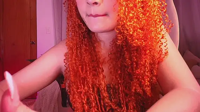 Chat +18 de _lindapynk_ ao vivo