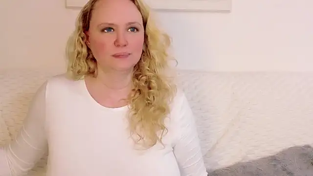 Sarah4you Chat XXX in diretta