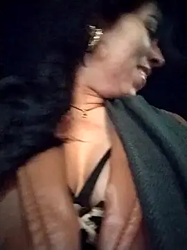 Luianna 即時 XXX 聊天