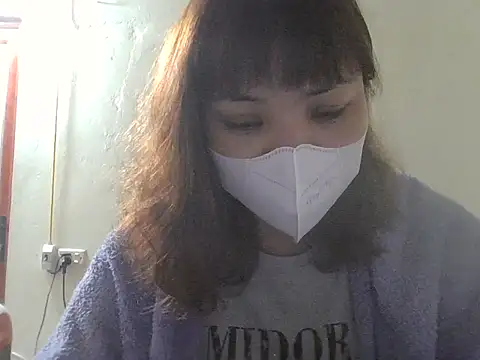 Angela-Eiran Live XXX chat