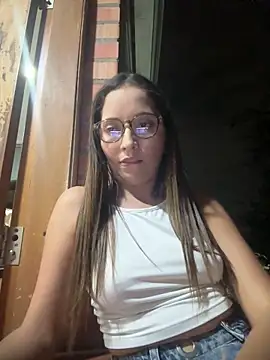 Chatroom XXX en direct de Penelope-Hot