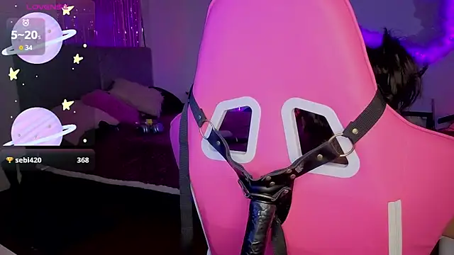 larah_uwu 即時 XXX 聊天