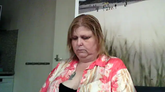 Sylviastar46's Live XXX Chat