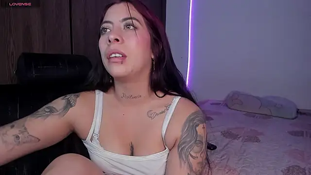 Chatroom XXX en direct de maazikeenx