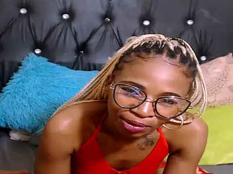 SassyyLadyKay 即時 XXX 聊天