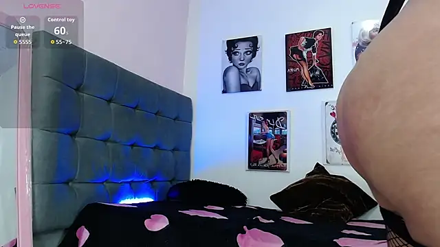 medussa_xxxn Live XXX chat