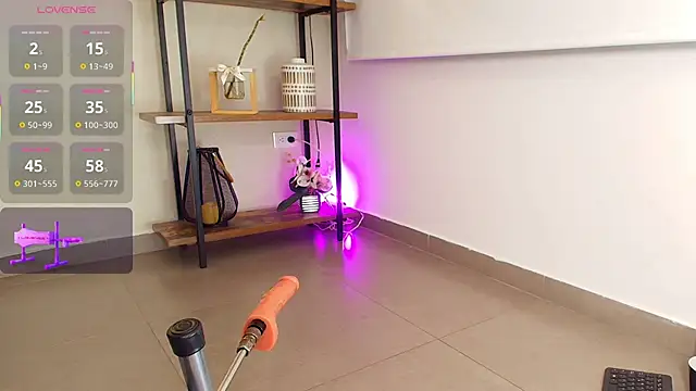 Chat XXX ao vivo de Sassy--Girl