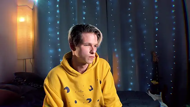 Breston_Sweet: онлайн-секс-чат