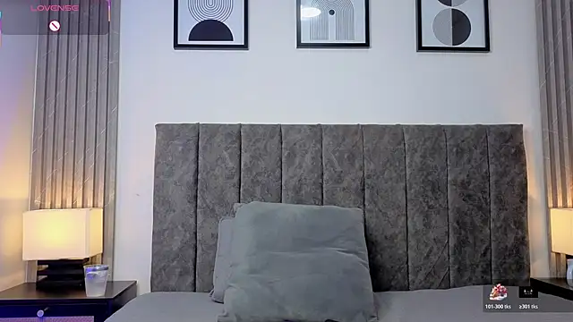 Ema_Stone65 现场XXX聊天