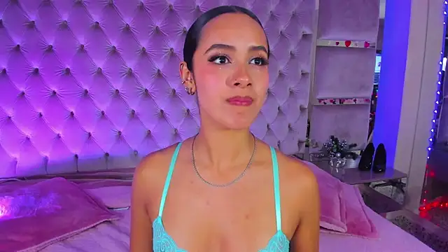 Harii_02 লাইভ XXX চ্যাট