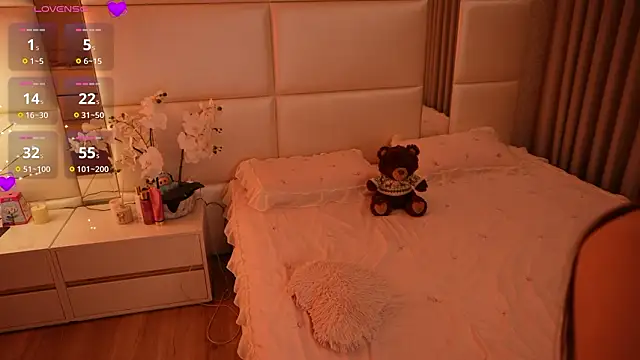 Lilly_Colins Obrolan Langsung XXX