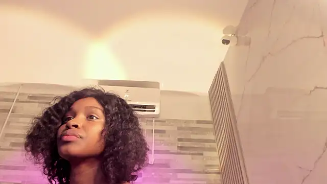 kandy_bronw লাইভ XXX চ্যাট