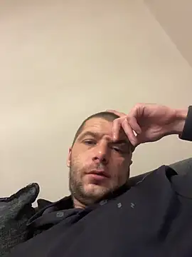 Kinkycouple142 现场XXX聊天