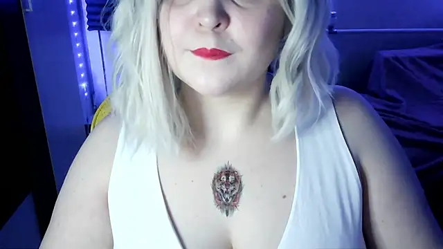 Lulovia লাইভ XXX চ্যাট