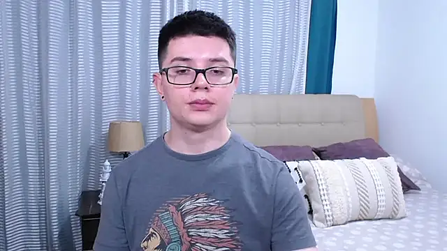 BlackFoXXX69 Live XXX-chat