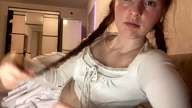 MillyHowden 라이브 XXX 채팅