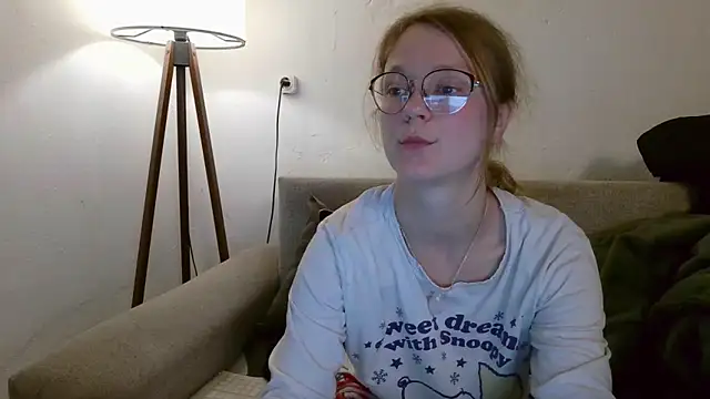 little-leni Chat XXX live