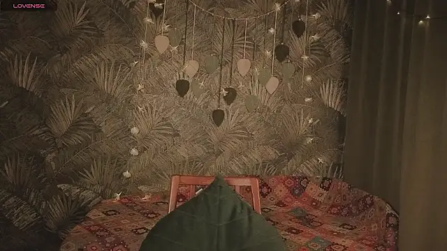 EternalOphelia live XXX chat