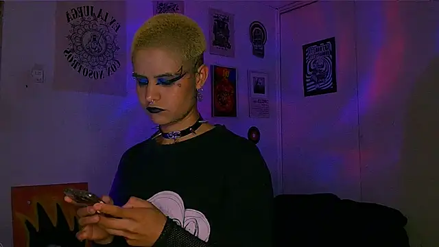 alex_one888 Live XXX-Chat