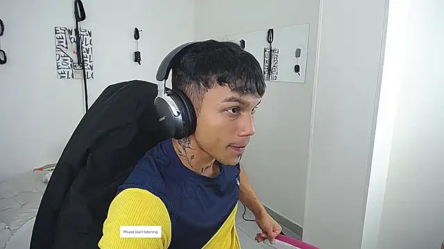 Leonard_Price élő XXX-chatje