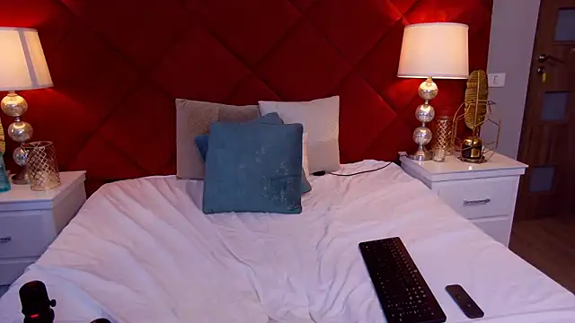 Chat +18 de MinnieDrew ao vivo