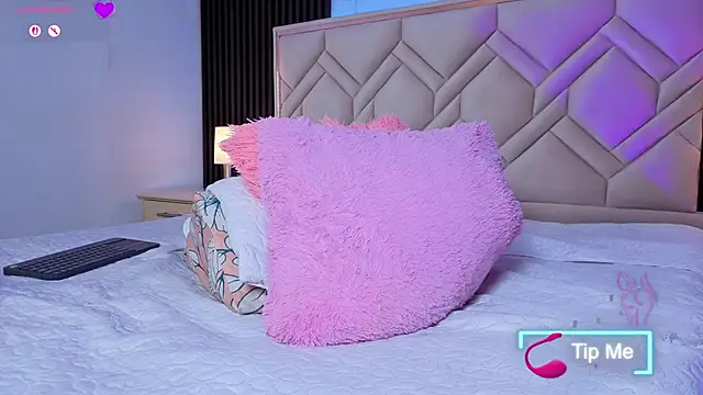 Chat XXX ao vivo de MiaaFarrel